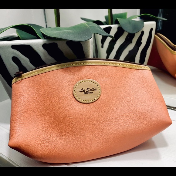 La Sella Roma Handbags - La Sella Roma Peach 🍑 Italian Leather Makeup Bag